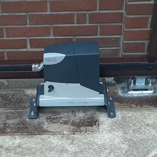 Автоматика для откатных ворот Nice RD 400 KCE 5